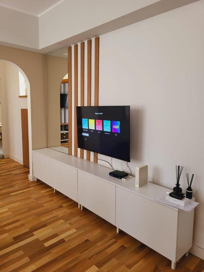 Old Town Bucharest, Lovely 2 Bedrooms Apartment ภายนอก รูปภาพ