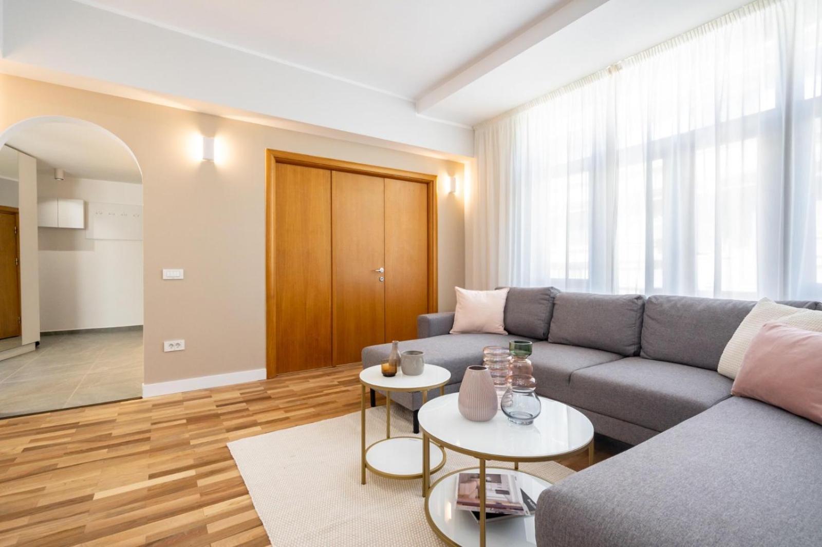 Old Town Bucharest, Lovely 2 Bedrooms Apartment ภายนอก รูปภาพ