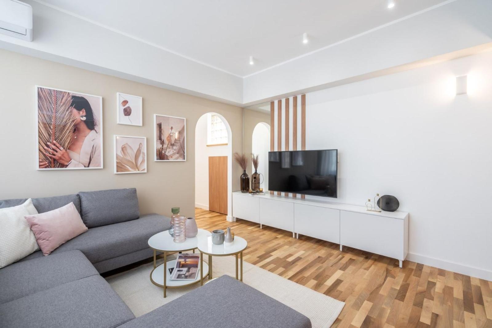 Old Town Bucharest, Lovely 2 Bedrooms Apartment ภายนอก รูปภาพ